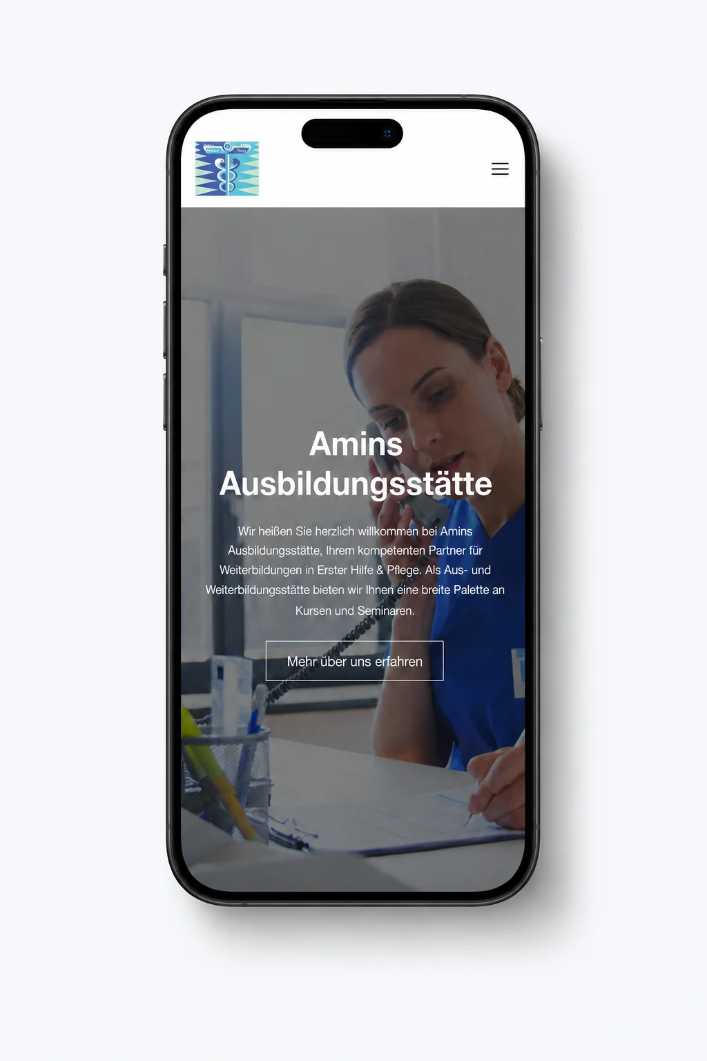 Mobile Ansicht der neuen Webseite von Amins Ausbildungsstätte